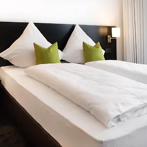 hotel-sob-by-wmm-hotels.com-bavaria.com/
