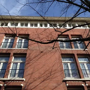 Dutch Design Vondelpark *** אמסטרדם